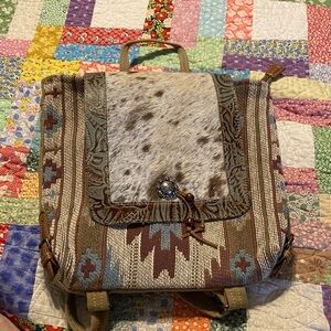 Myra Bag tan and cream interior printed lining